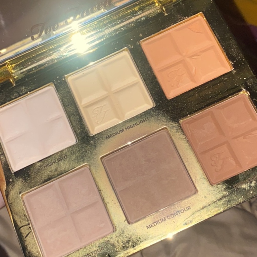 Coco Contour Kit Too Faced